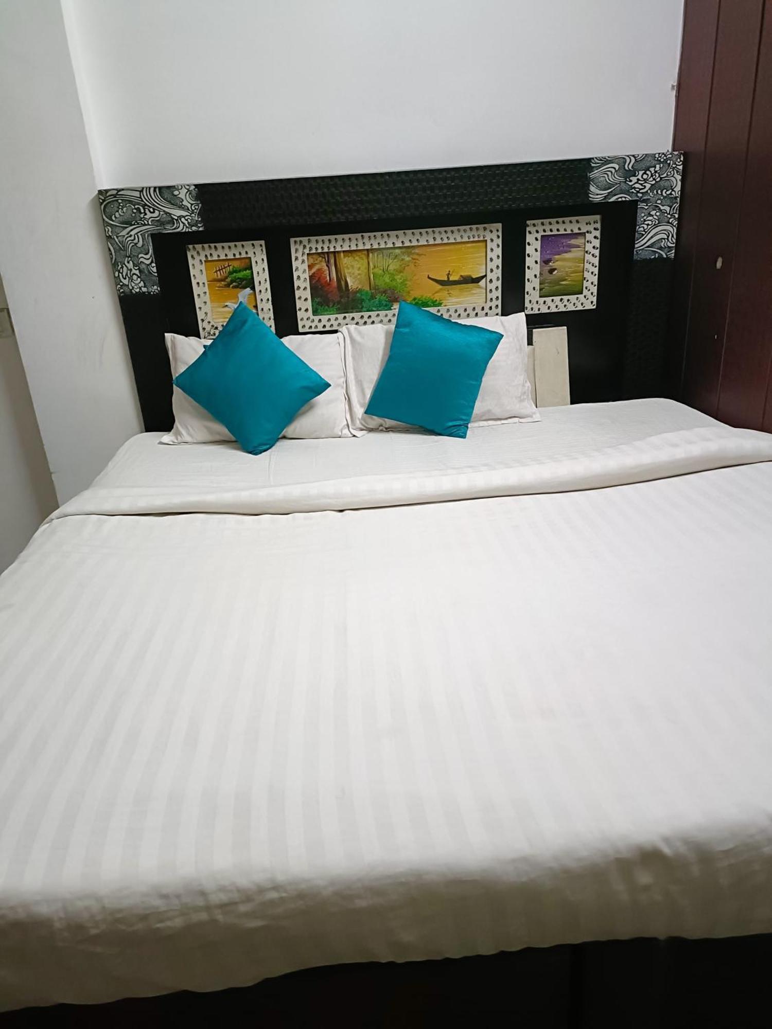 Hotel Rose Valley Indore Exterior foto